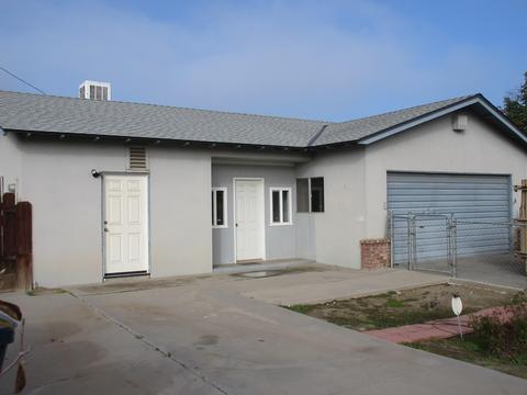 2042 E Ash Ave, Tulare, CA 93274 photo 6