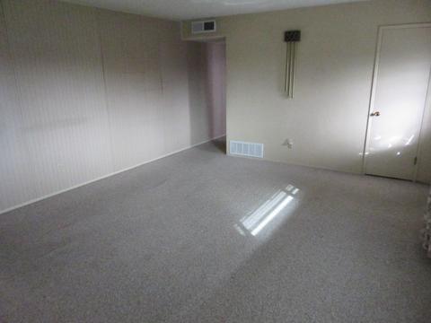 2042 E Ash Ave, Tulare, CA 93274 photo 13