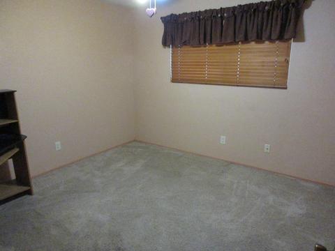 2042 E Ash Ave, Tulare, CA 93274 photo 14