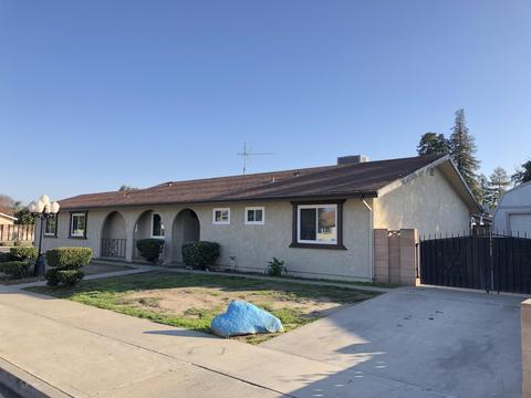 1791 E Alpine Ave, Tulare, CA 93274 photo 2