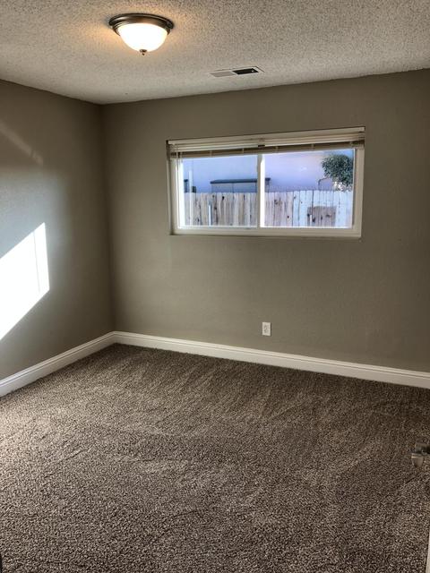 1791 E Alpine Ave, Tulare, CA 93274 photo 10