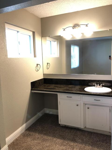 1791 E Alpine Ave, Tulare, CA 93274 photo 8