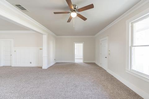 119 E 11th St, Hanford, CA 93230 photo 11