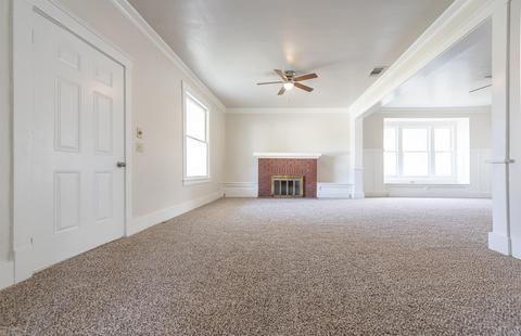 119 E 11th St, Hanford, CA 93230 photo 6