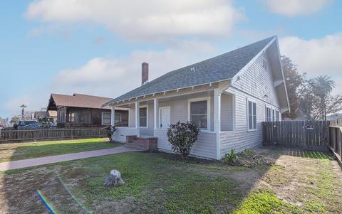 119 E 11th St, Hanford, CA 93230 photo 2