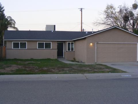 634 E Myrtle Ave, Visalia, CA 93292 photo 25
