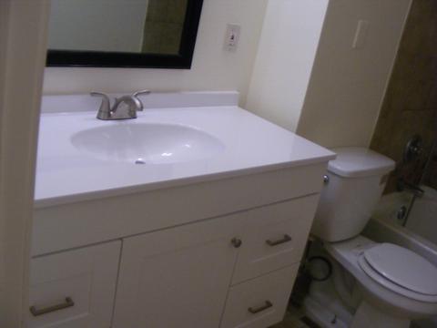 634 E Myrtle Ave, Visalia, CA 93292 photo 12