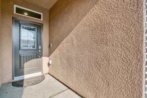 636 Strada St, Lemoore, CA 93245 photo 5