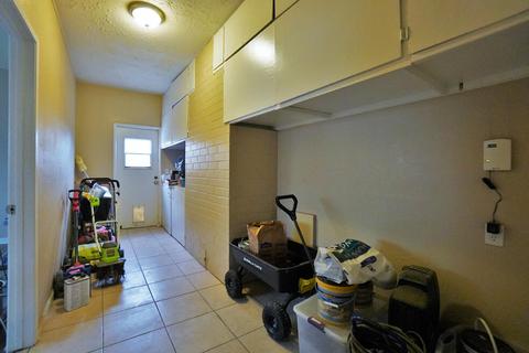 1583 Ashland Dr, Lemoore, CA 93245 photo 28