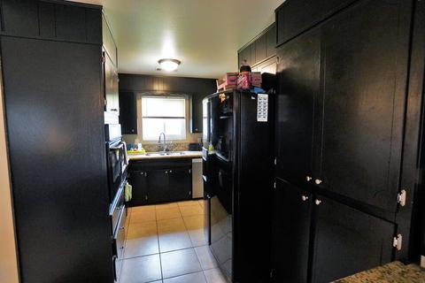 1583 Ashland Dr, Lemoore, CA 93245 photo 13