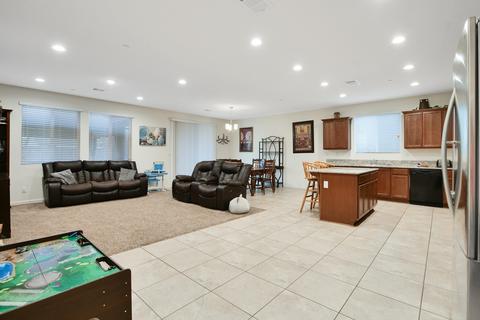 3910 E College Ave, Visalia, CA 93292 photo 19