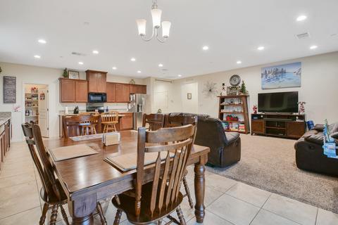 3910 E College Ave, Visalia, CA 93292 photo 14