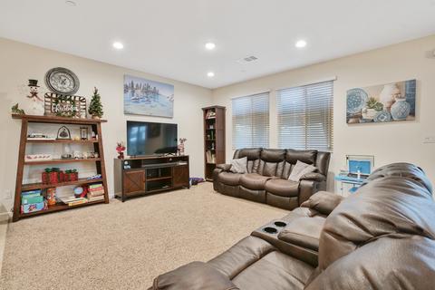 3910 E College Ave, Visalia, CA 93292 photo 15