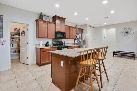 3910 E College Ave, Visalia, CA 93292 photo 16