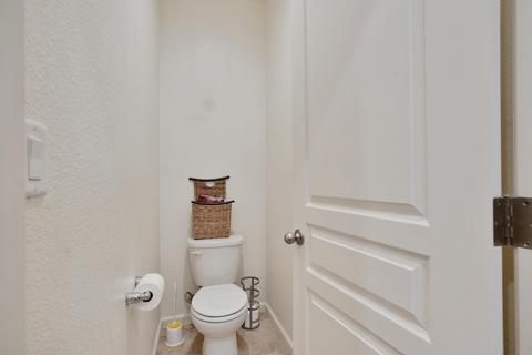 3910 E College Ave, Visalia, CA 93292 photo 26