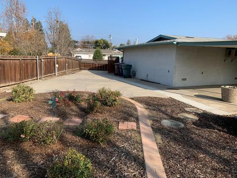 1631 E Burton Ave, Tulare, CA 93274 photo 13