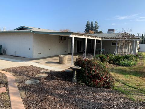 1631 E Burton Ave, Tulare, CA 93274 photo 11