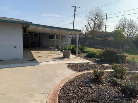 1631 E Burton Ave, Tulare, CA 93274 photo 10