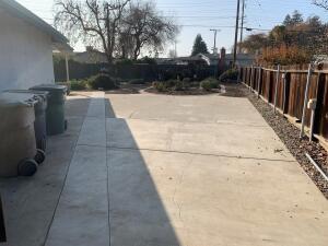 1631 E Burton Ave, Tulare, CA 93274 photo 14