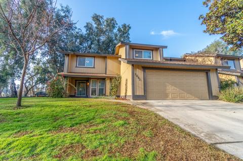 2002 E Harold Ave, Visalia, CA 93292 photo 1