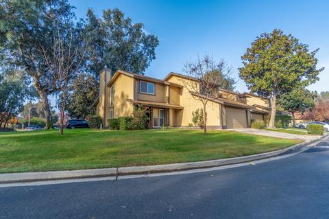 2002 E Harold Ave, Visalia, CA 93292 photo 2