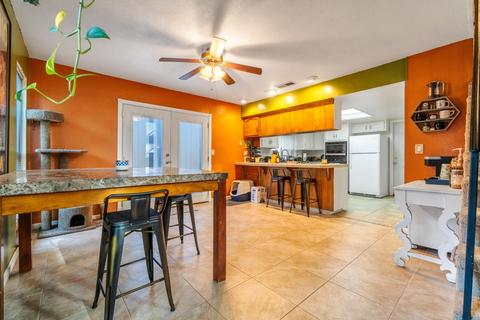 2002 E Harold Ave, Visalia, CA 93292 photo 8