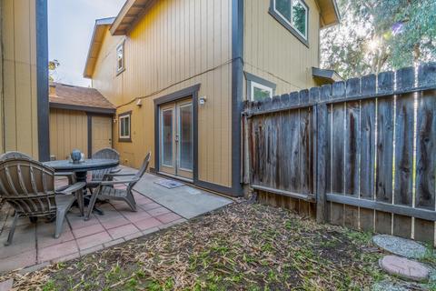 2002 E Harold Ave, Visalia, CA 93292 photo 25