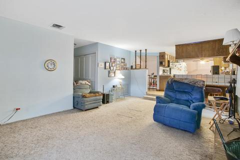 914 W Cherry Ave, Visalia, CA 93277 photo 7