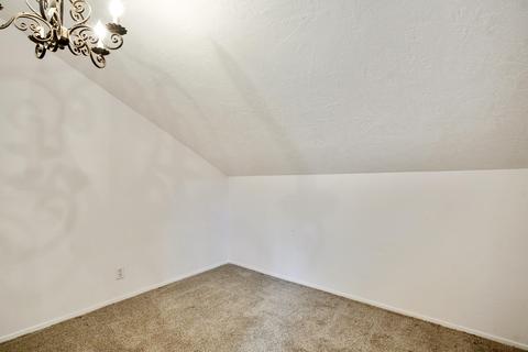 914 W Cherry Ave, Visalia, CA 93277 photo 26