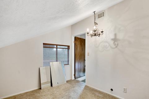 914 W Cherry Ave, Visalia, CA 93277 photo 27