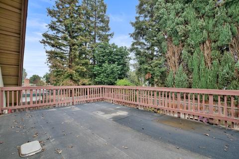 914 W Cherry Ave, Visalia, CA 93277 photo 28