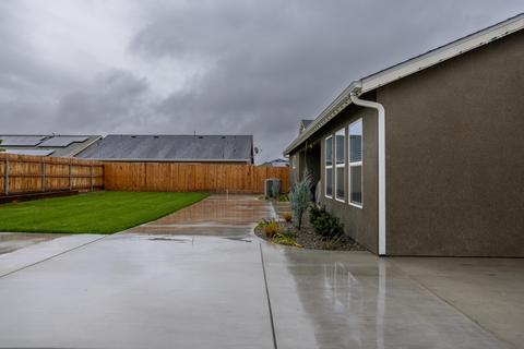 1854 Softwind Dr, Tulare, CA 93274 photo 30