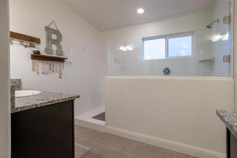 1854 Softwind Dr, Tulare, CA 93274 photo 16