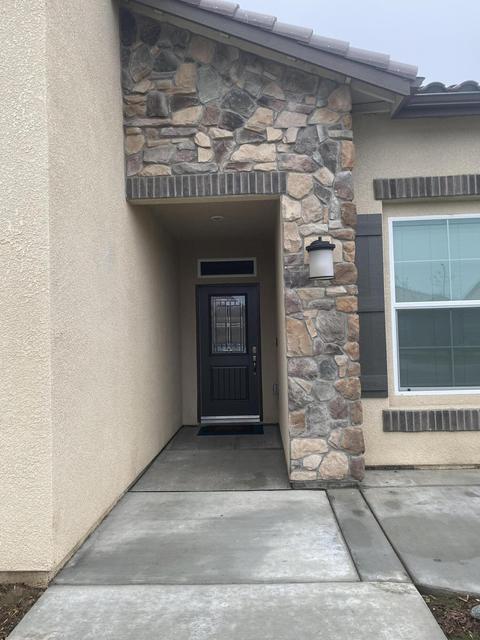 757 Strada St, Lemoore, CA 93245 photo 3