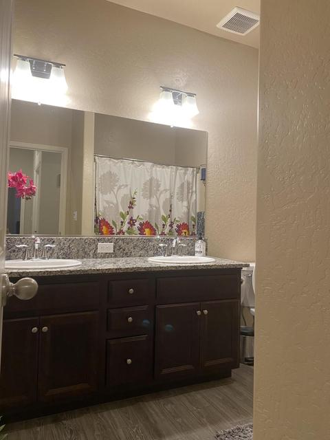 757 Strada St, Lemoore, CA 93245 photo 21