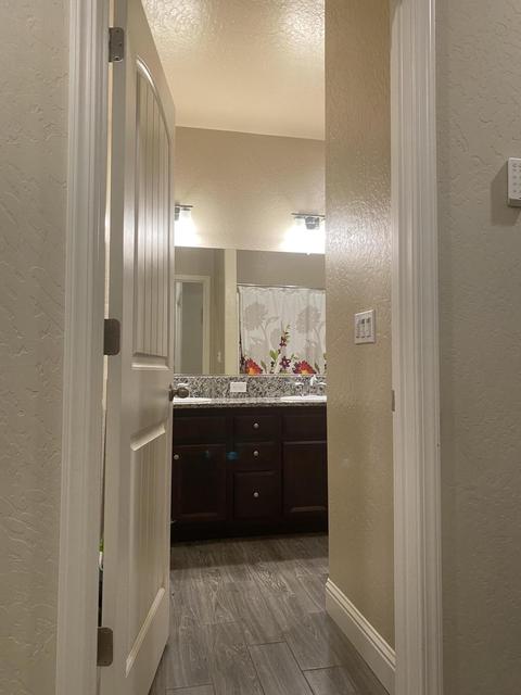757 Strada St, Lemoore, CA 93245 photo 20