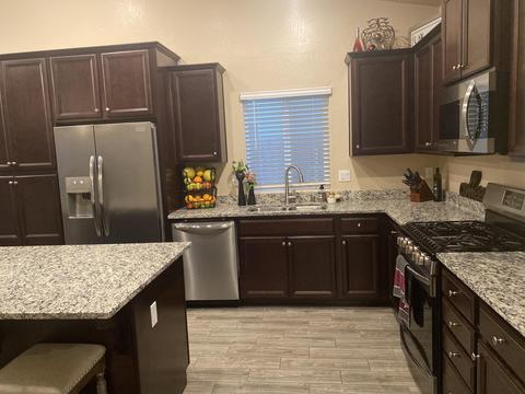 757 Strada St, Lemoore, CA 93245 photo 13