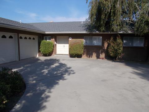 705 W Pine St, Exeter, CA 93221 photo 4