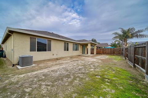 3939 E Laura Ave, Visalia, CA 93292 photo 21