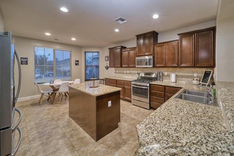 3939 E Laura Ave, Visalia, CA 93292 photo 7