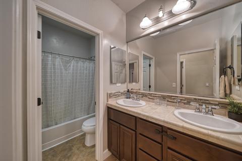3939 E Laura Ave, Visalia, CA 93292 photo 18