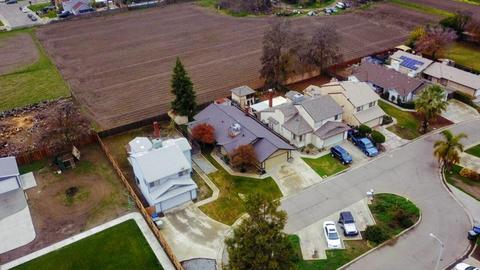 1439 E Ferguson Ct, Visalia, CA 93292 photo 5