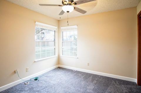 1439 E Ferguson Ct, Visalia, CA 93292 photo 14