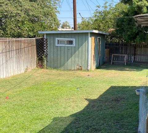 650 E Inyo Ave, Tulare, CA 93274 photo 11