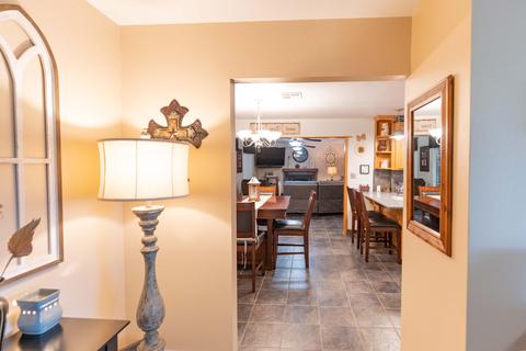 1749 E Kohn Ave, Tulare, CA 93274 photo 17