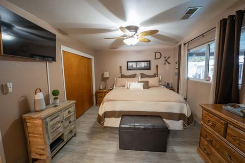 1749 E Kohn Ave, Tulare, CA 93274 photo 35