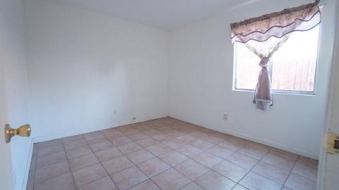 1402 Echo Ln, Hanford, CA 93230 photo 9