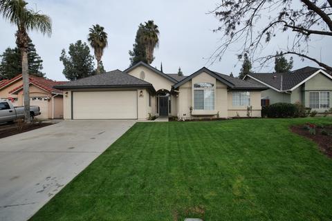 1812 Evergreen Ct, Visalia, CA 93292 photo 1