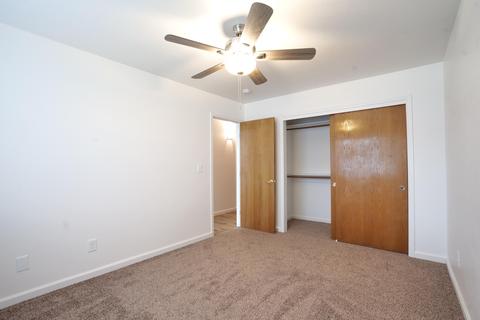 1812 Evergreen Ct, Visalia, CA 93292 photo 20