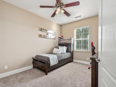 1652 N Moore Ln, Clovis, CA 93619 photo 14